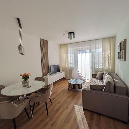 Charmante Ferienwohnung In Villach Exteriör bild